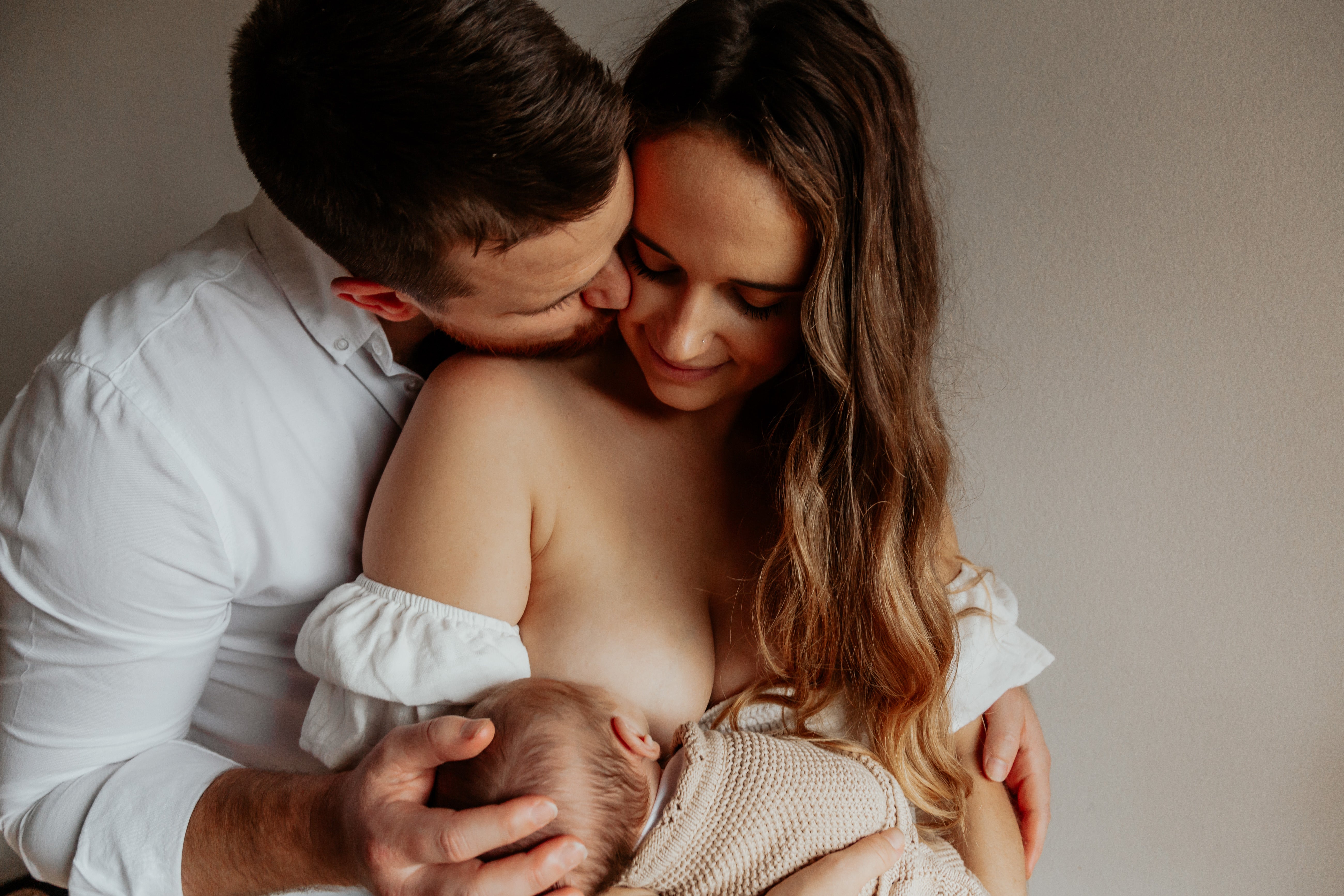 Ouch! My nipples are sore during breastfeeding! – The Bumpnbub Store
