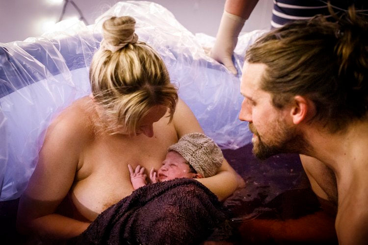 A Well Prepared Mum, a Beautiful Waterbirth and a Tough Postpartum (Part 1)